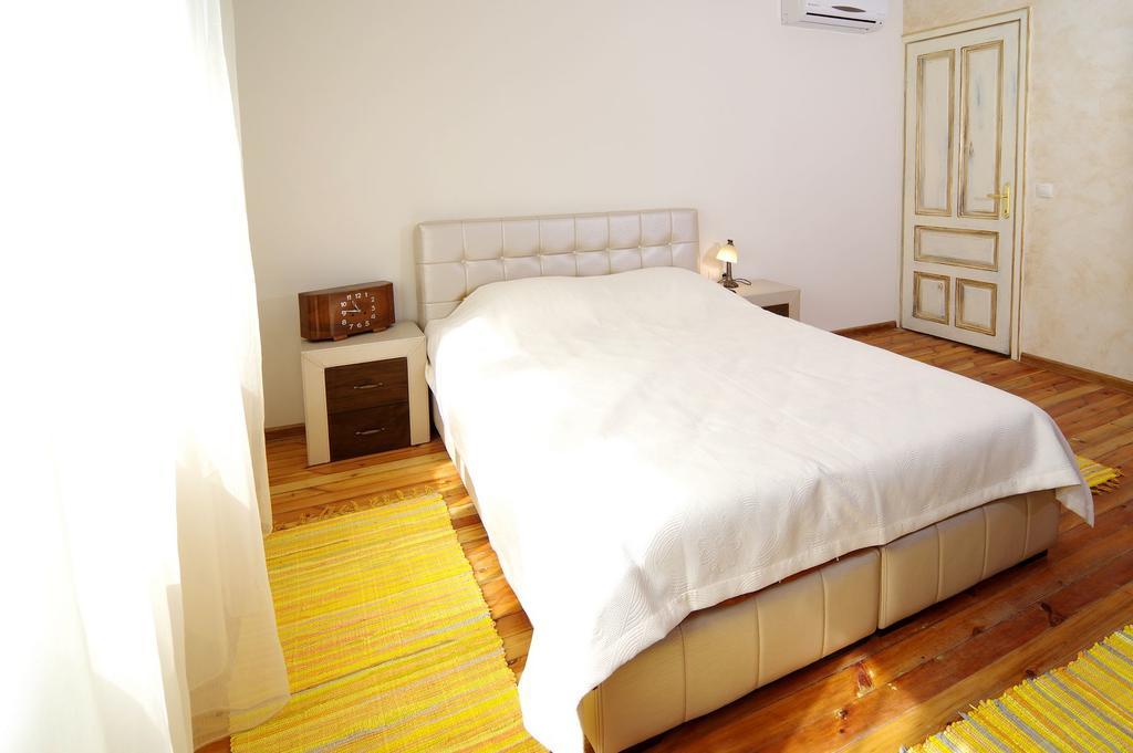 Art Guesthouse Vintage Burgas by Eksteriør bilde