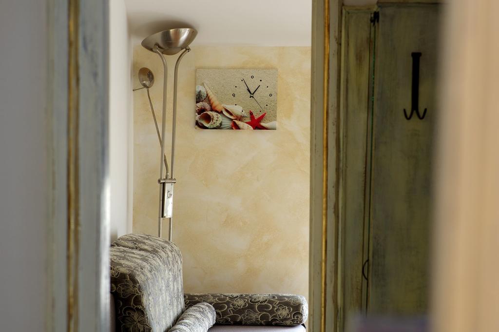 Art Guesthouse Vintage Burgas by Eksteriør bilde